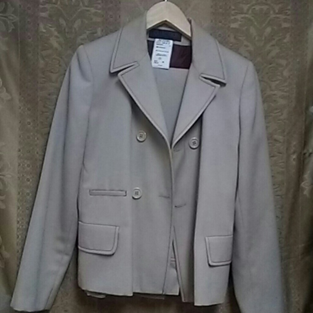 Harve Bernard Suit Collection
